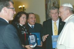Familias-con-visita-al-Papa-2-770x410